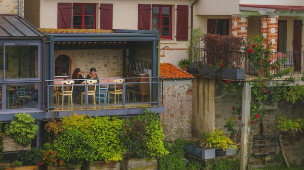 Terrasse structure métallique sur mesure : style et robustesse